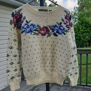 Vintage Outback Red Wool Floral Sweater Size S